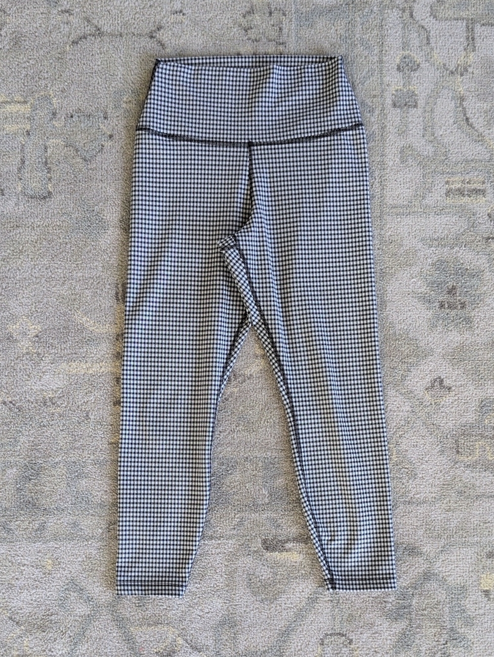Nike Crop High Waist Yoga Leggings - Gingham